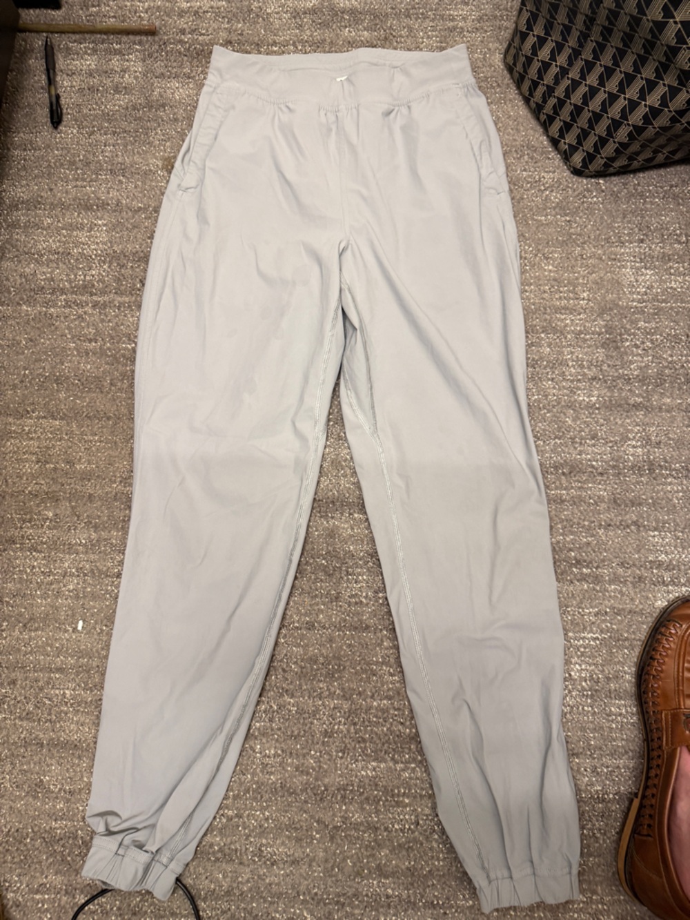 lululemon athletica Light Gray Workout Leggings with Reflective Logo